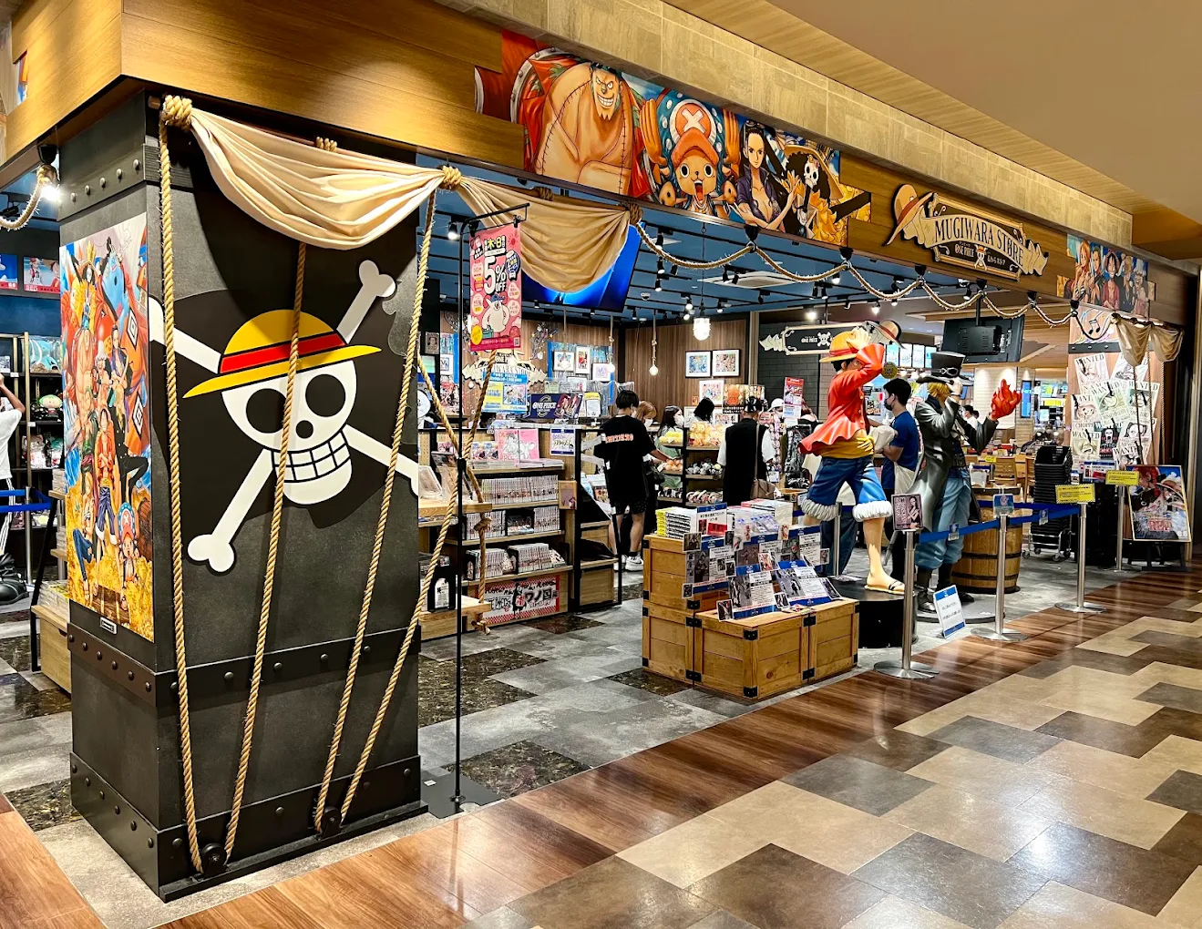 ONE PIECE Mugiwara Store — Kumamoto (AMU Plaza) — One Piece official shop in Kumamoto City