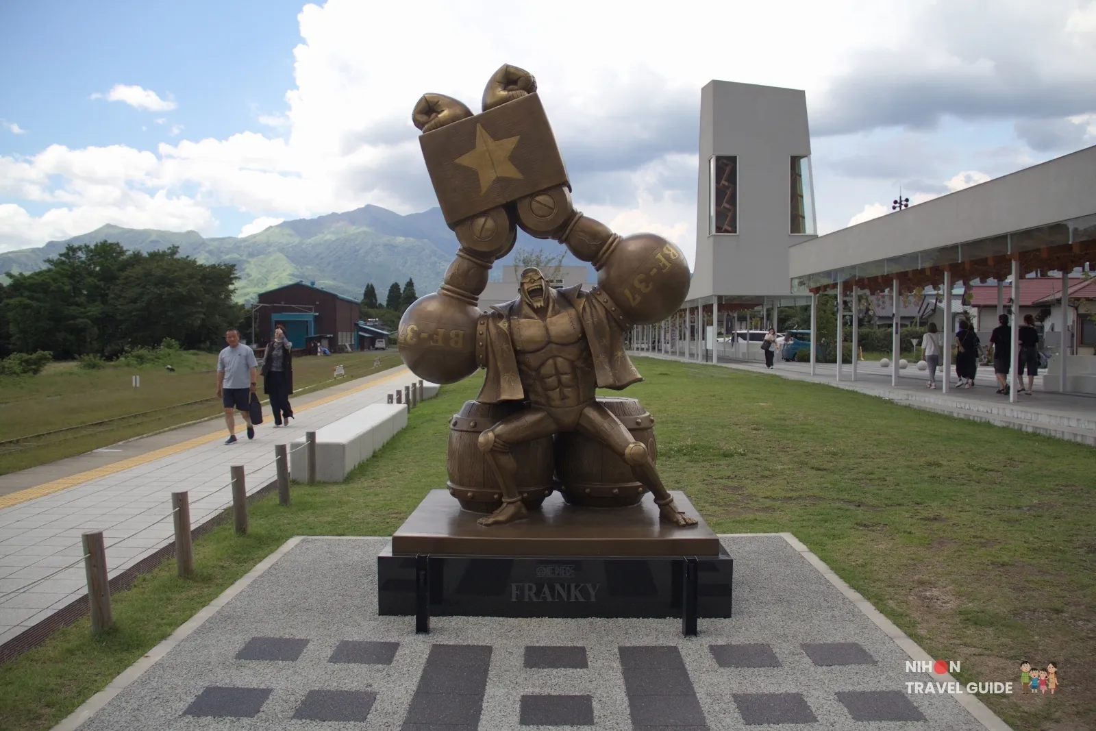 Franky Statue — Takamori Station