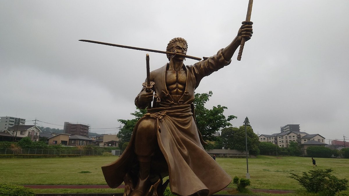 Zoro Statue — Ozu Town